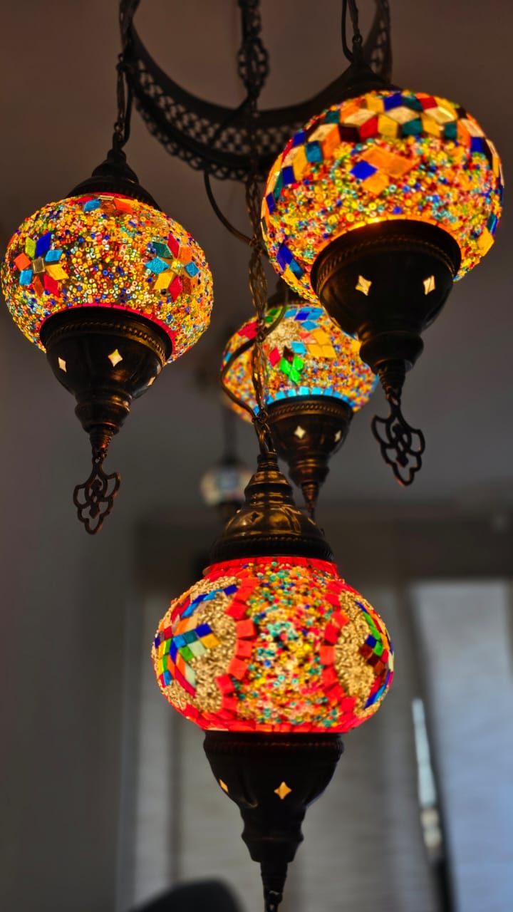 Lámpara turca 4 tazas multicolor espiral
