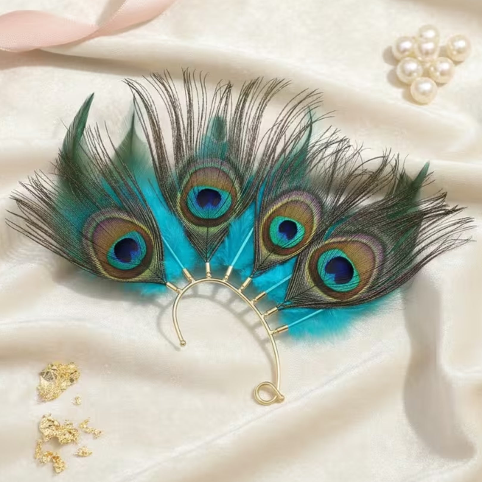 Tocado para Oreja con Plumas Naturales de Pavo Real | Accesorio Elegante para Mujer