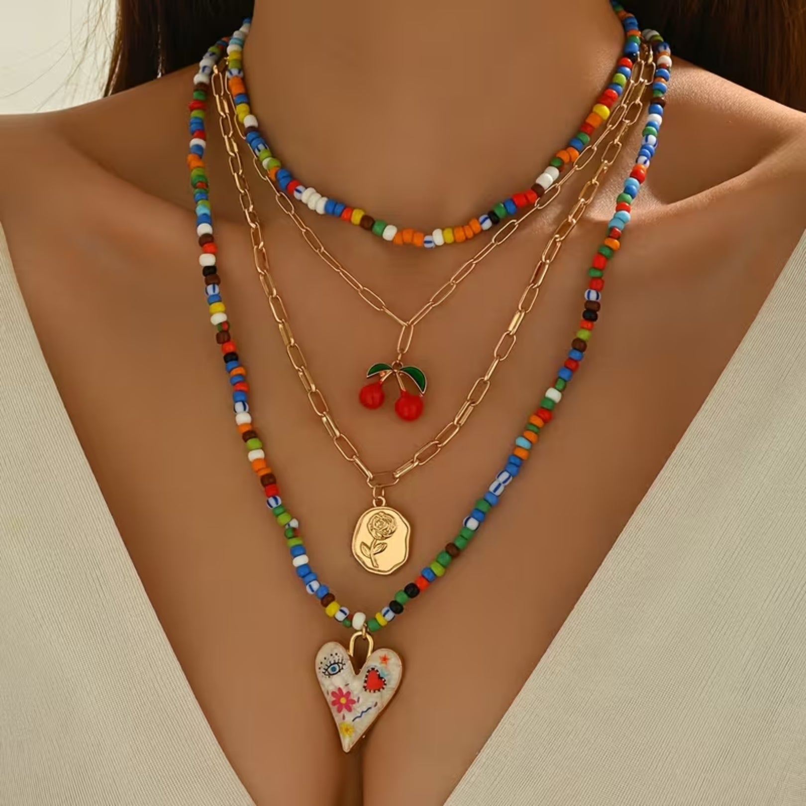 Collar Bohemio Multicapa para Mujer con Cuentas Multicolor y Dije de Cereza