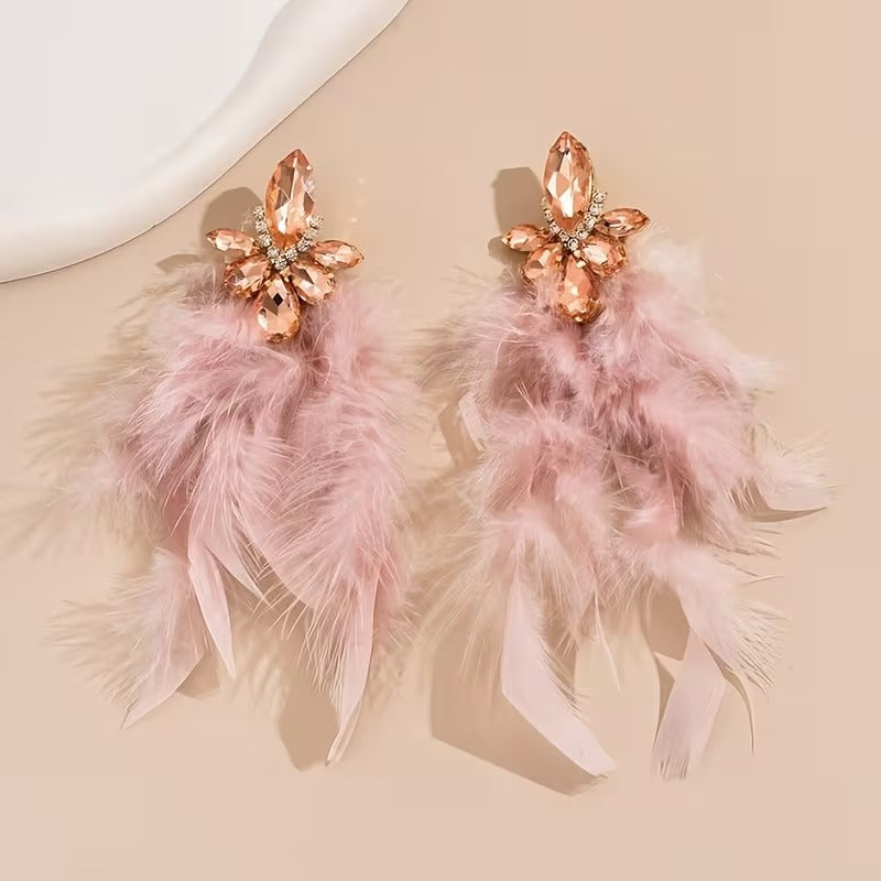 Arete Pluma Rosada Con Cristales