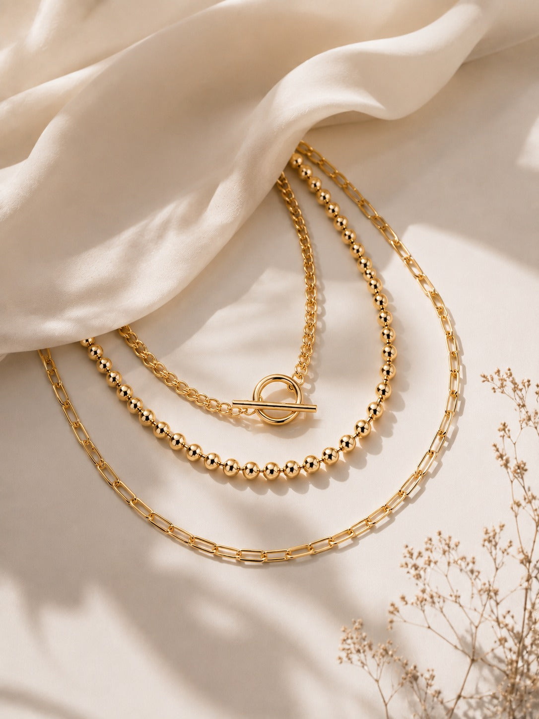 Collar Dorado Tres piezas con Eslabones - Esferas con Cierre Circular
